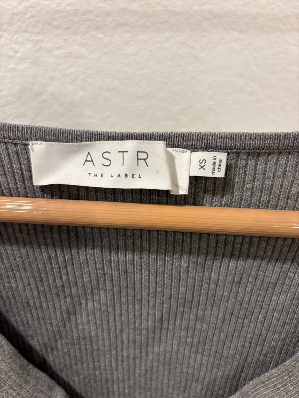 ASTR Gray Ribbed Wrap V-Neck Sweater - Picture 2 of 5